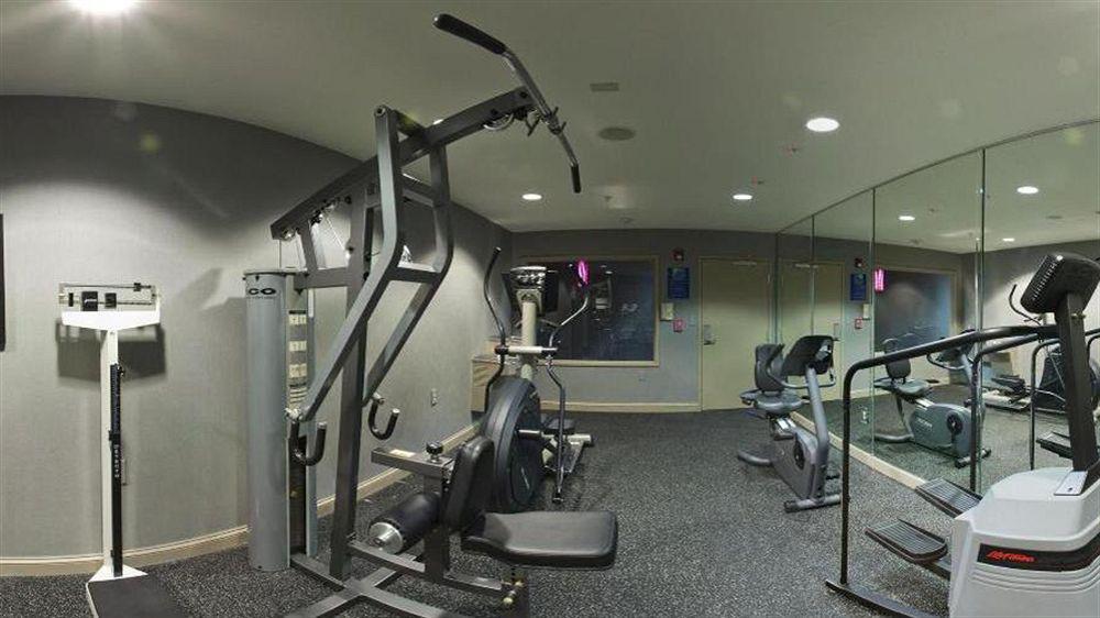 Holiday Inn Express Hotel & Suites Plano West - Frisco By Ihg מראה חיצוני תמונה