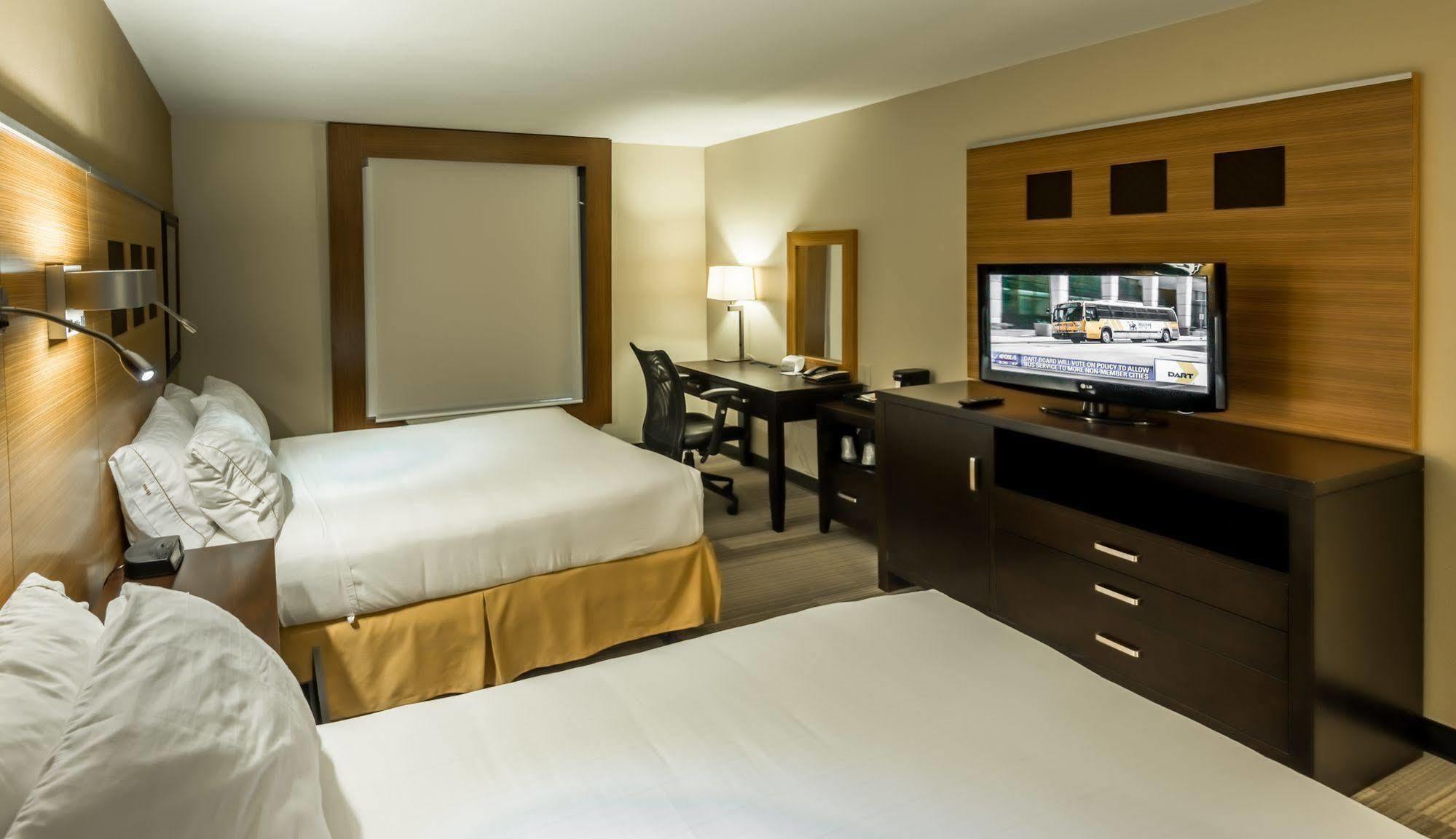 Holiday Inn Express Hotel & Suites Plano West - Frisco By Ihg מראה חיצוני תמונה